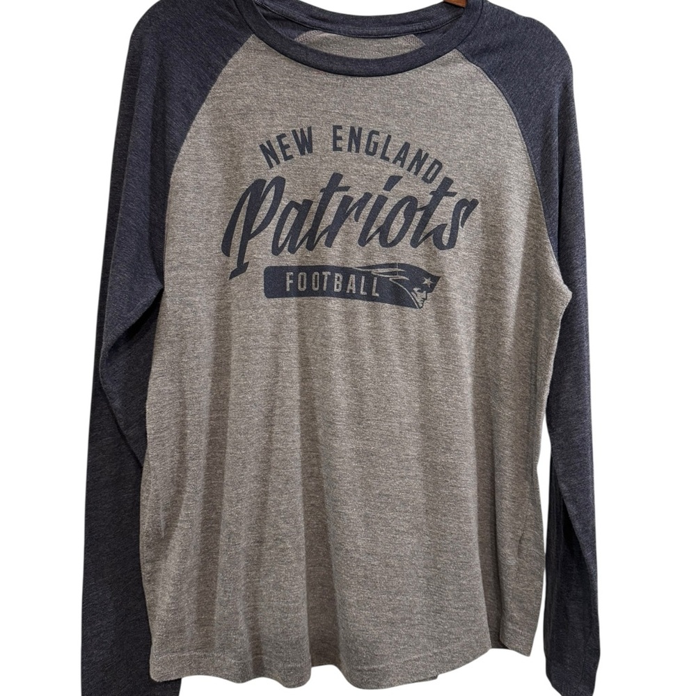 NFL‎ Team Apparel Gray Shirt